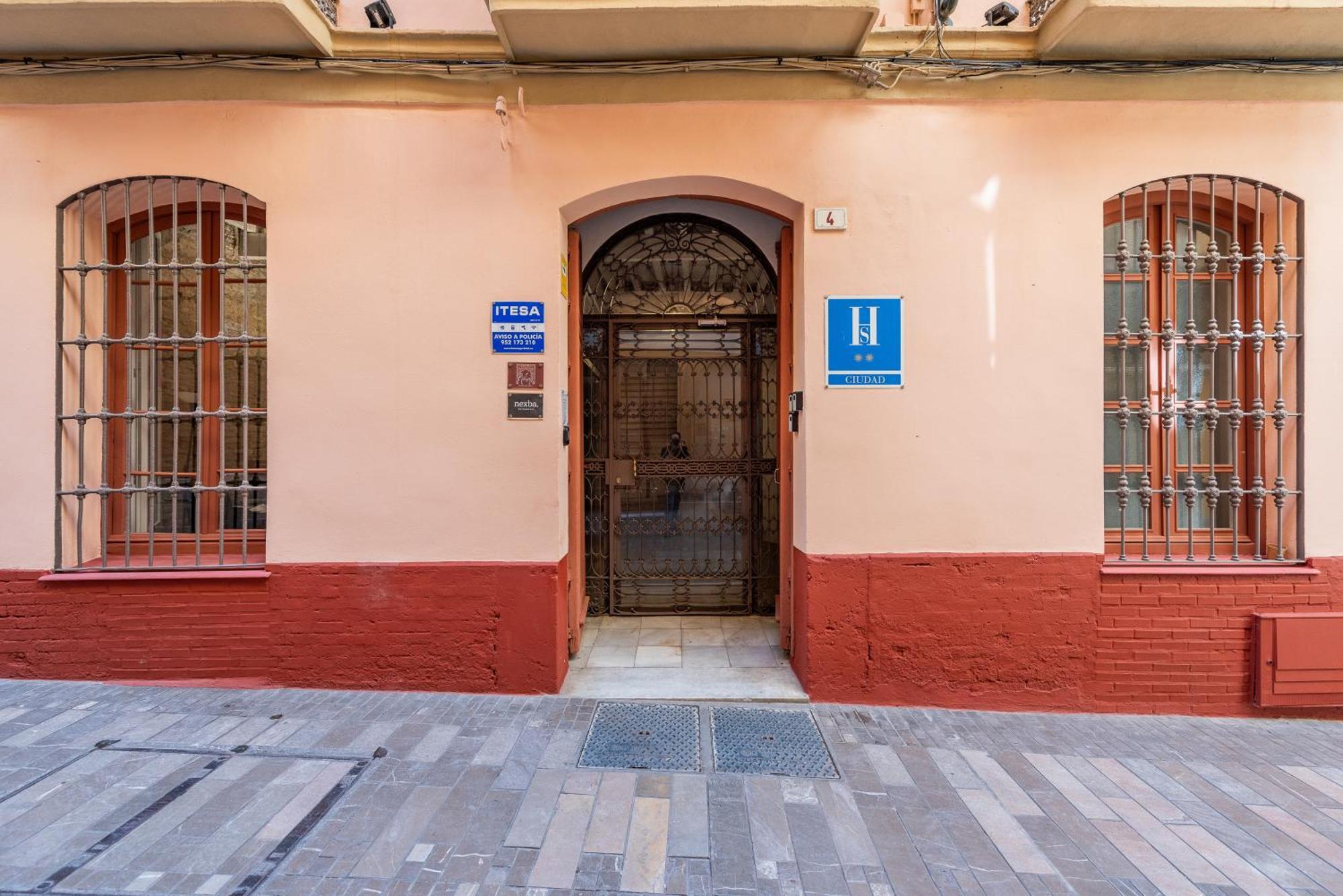 Malaga Boutique Adults Recommended Hotel Екстериор снимка